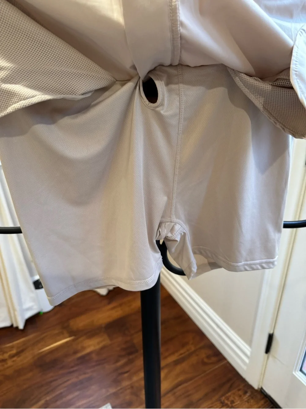 32 degrees Women's Light Taupe Performance Skirt Casual Active Shorts Size Small